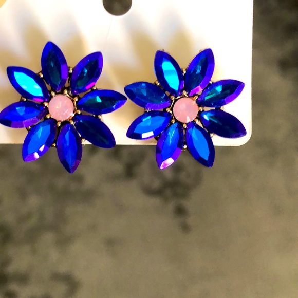 Violet Blue Aurora Borealis + Pink Opal Floral Crystal Earrings - Picture 4 of 16